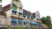 Abriss statt Rettung? Zukunft des DDR-Strandhotels in Schwerin weiter offen