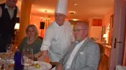 Big Bottle Party und Zehn-Gänge-Menü: Hotel de Weimar feiert Jubiläum