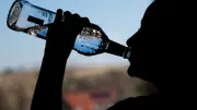 Suchtbericht 2025: Alkohol bleibt in MV Droge Nummer 1, Kokain legt zu